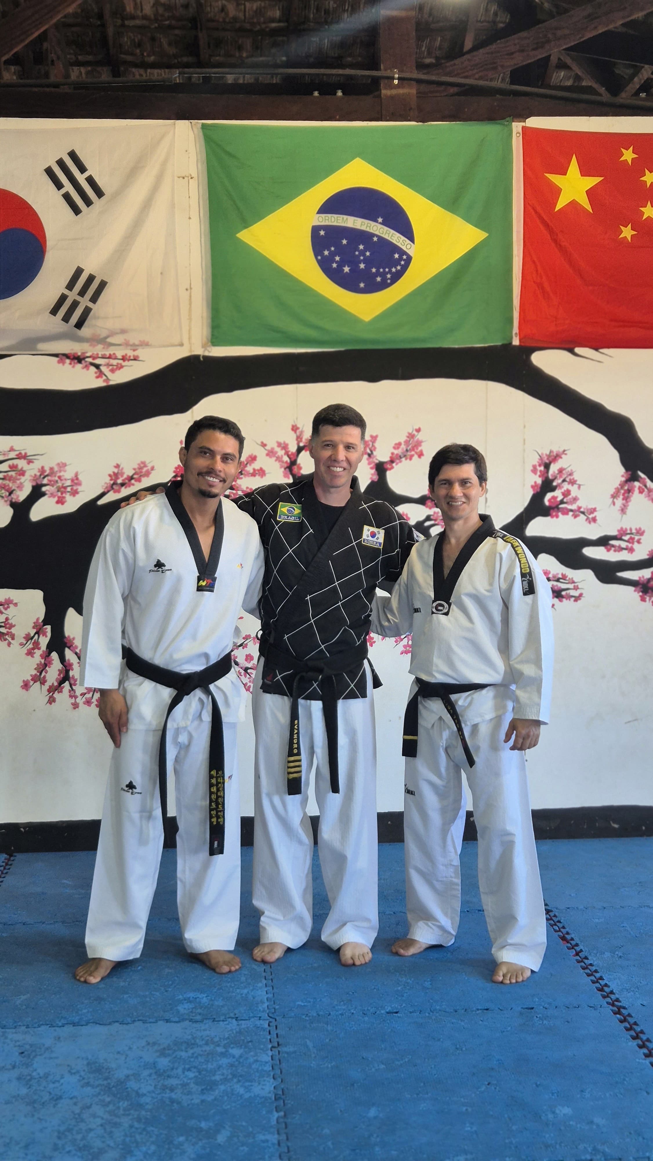 Kyosanim Joildo, Mestre Evandro Andrade e Kyosanim Gustavo, faixas-pretas da União Andrade